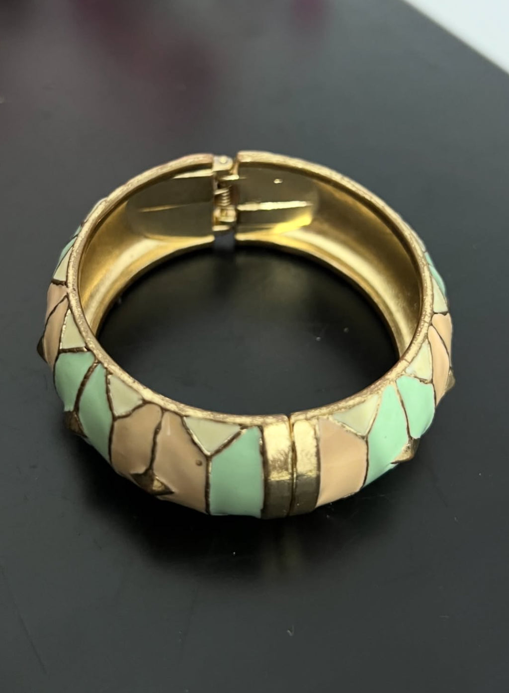 Pastel Openable Gold Bangle