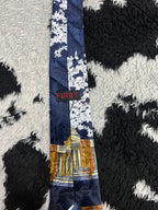 Capital Building Tie