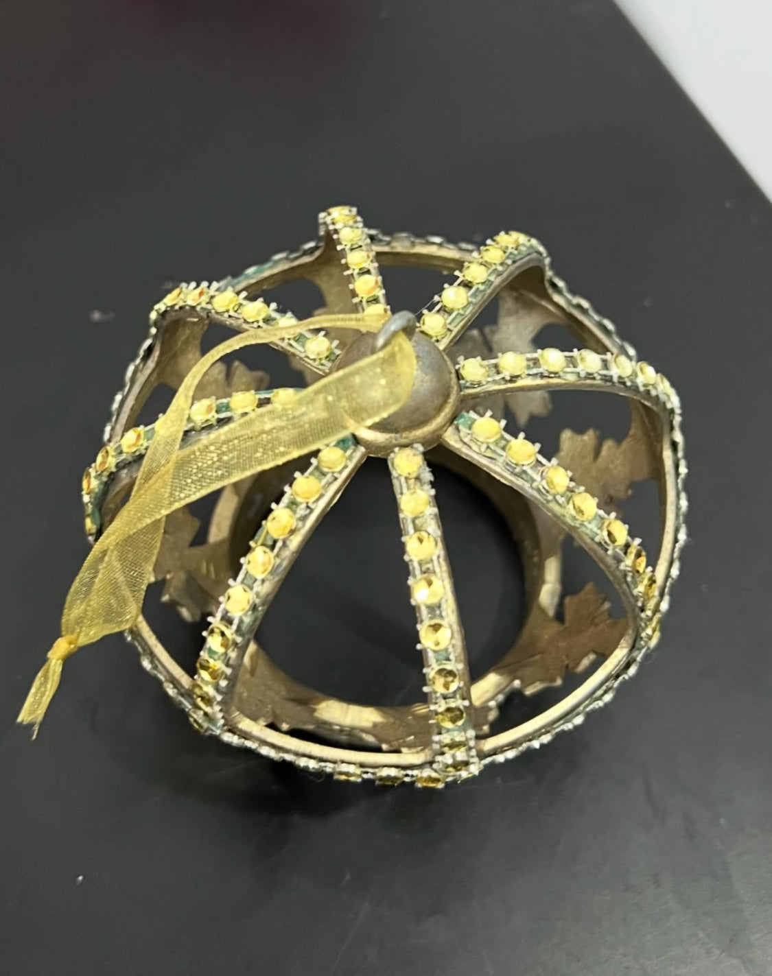 Crown Hanging