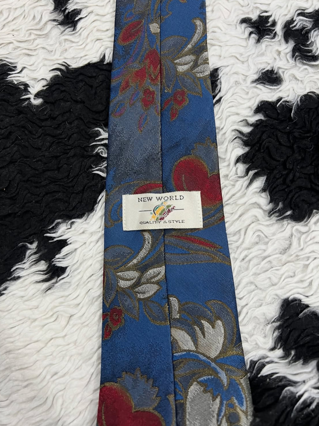 New World Blue Floral Embroidered Tie