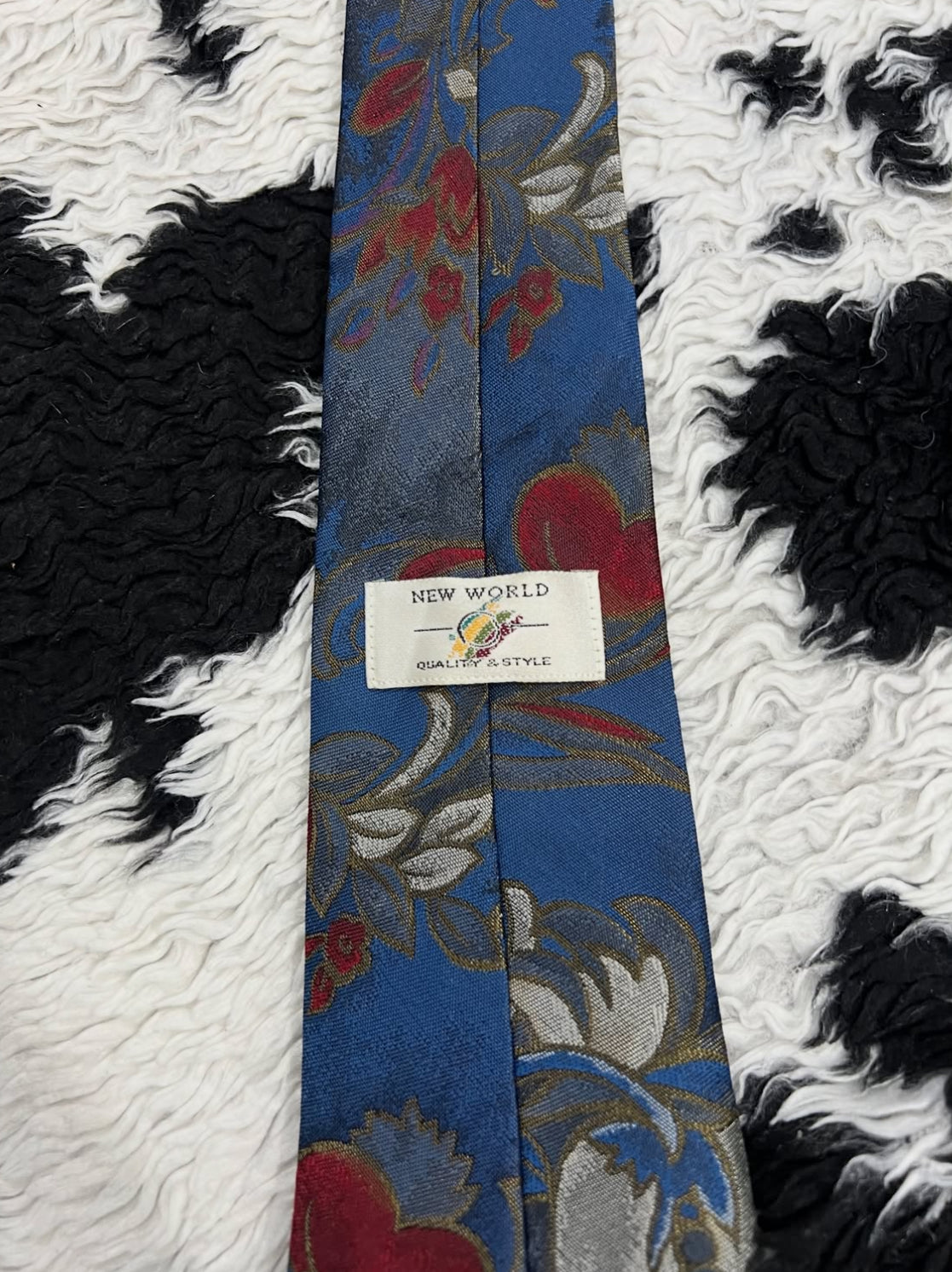 New World Blue Floral Embroidered Tie