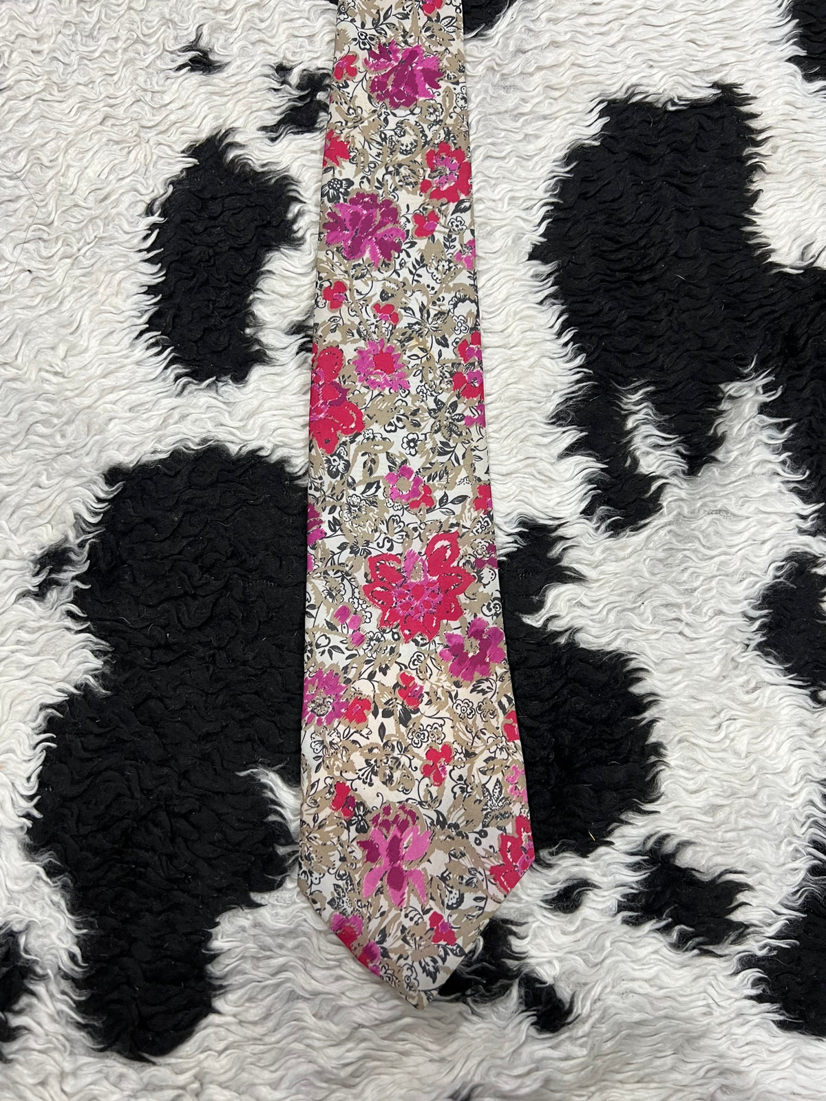 White & Pink Floral Tie