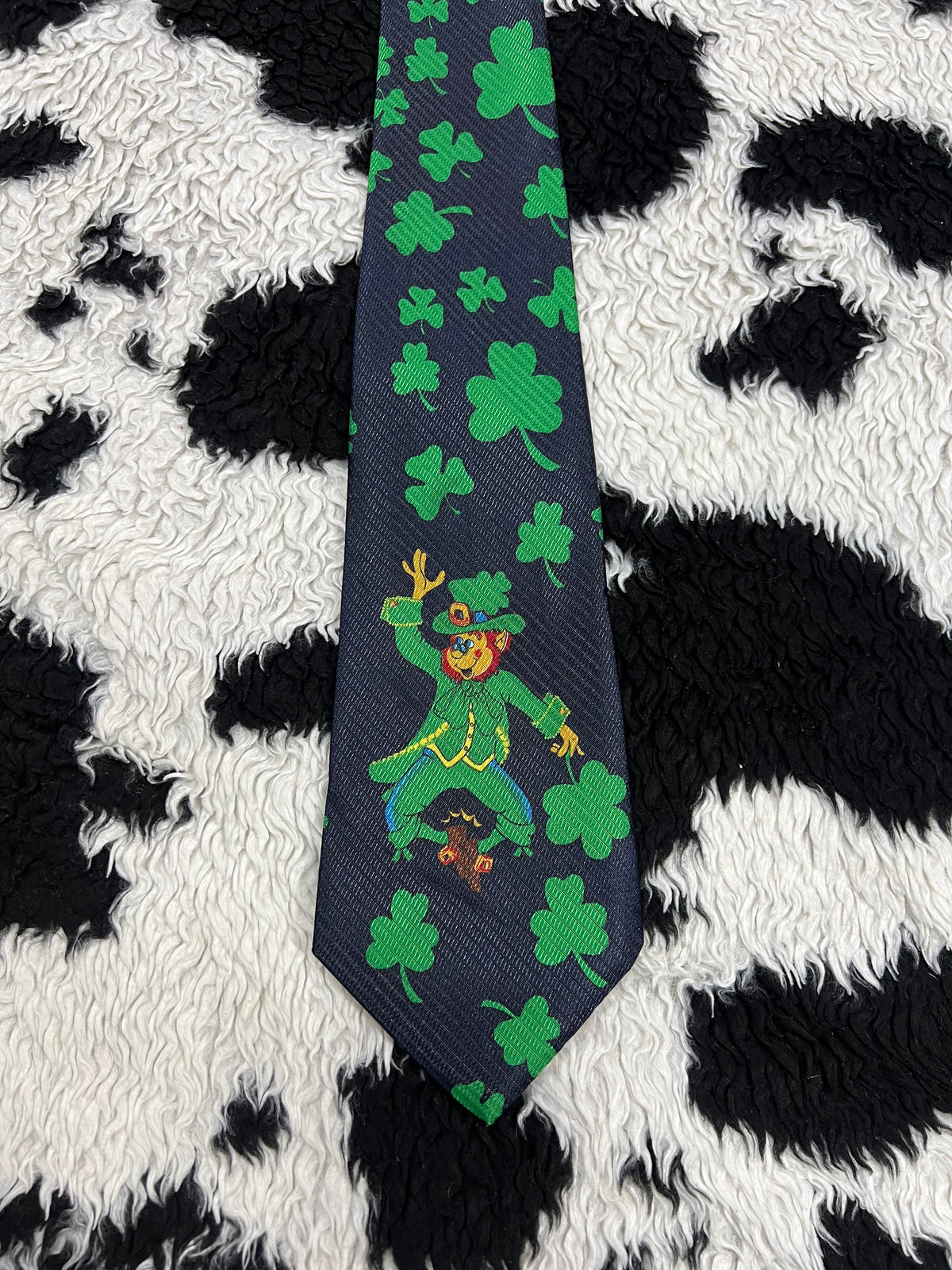 St. Patrick's Day Clovers Tie