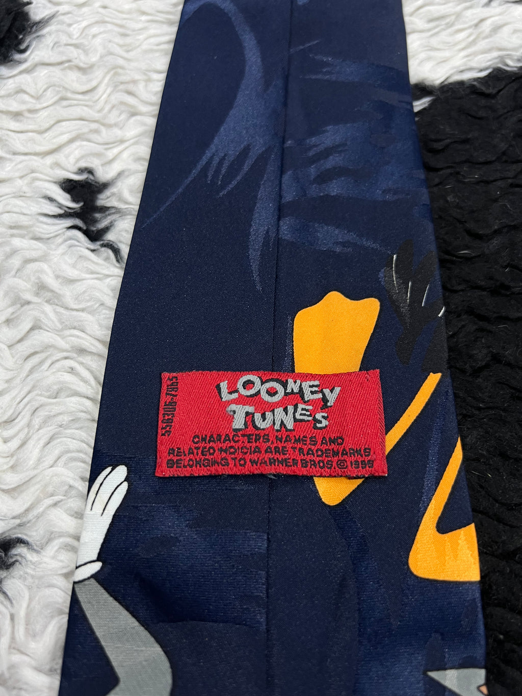 Vintage 1999 Looney Tunes Tie