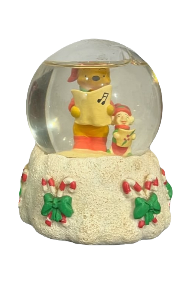 Winnie the Pooh Snow Globe