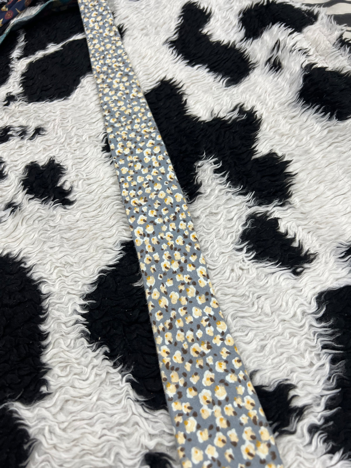 Penguin Grey Floral Narrow Tie