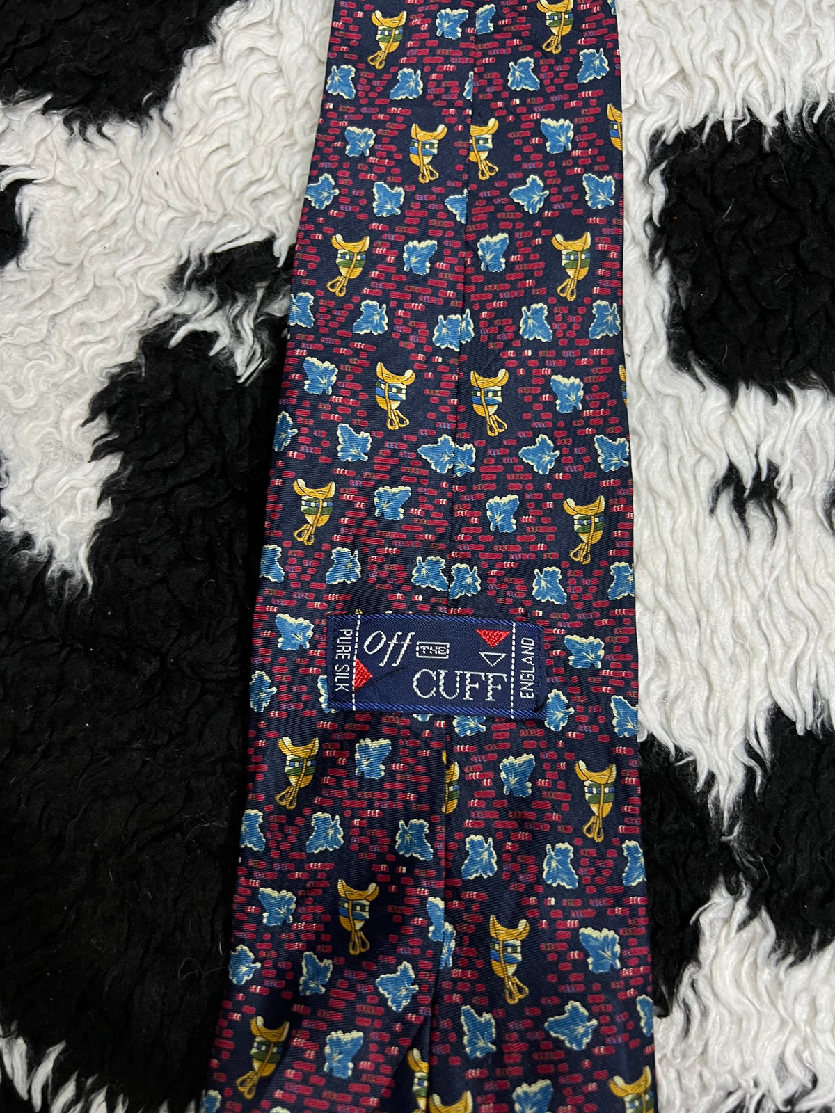 Off Cuff Saddle Tie
