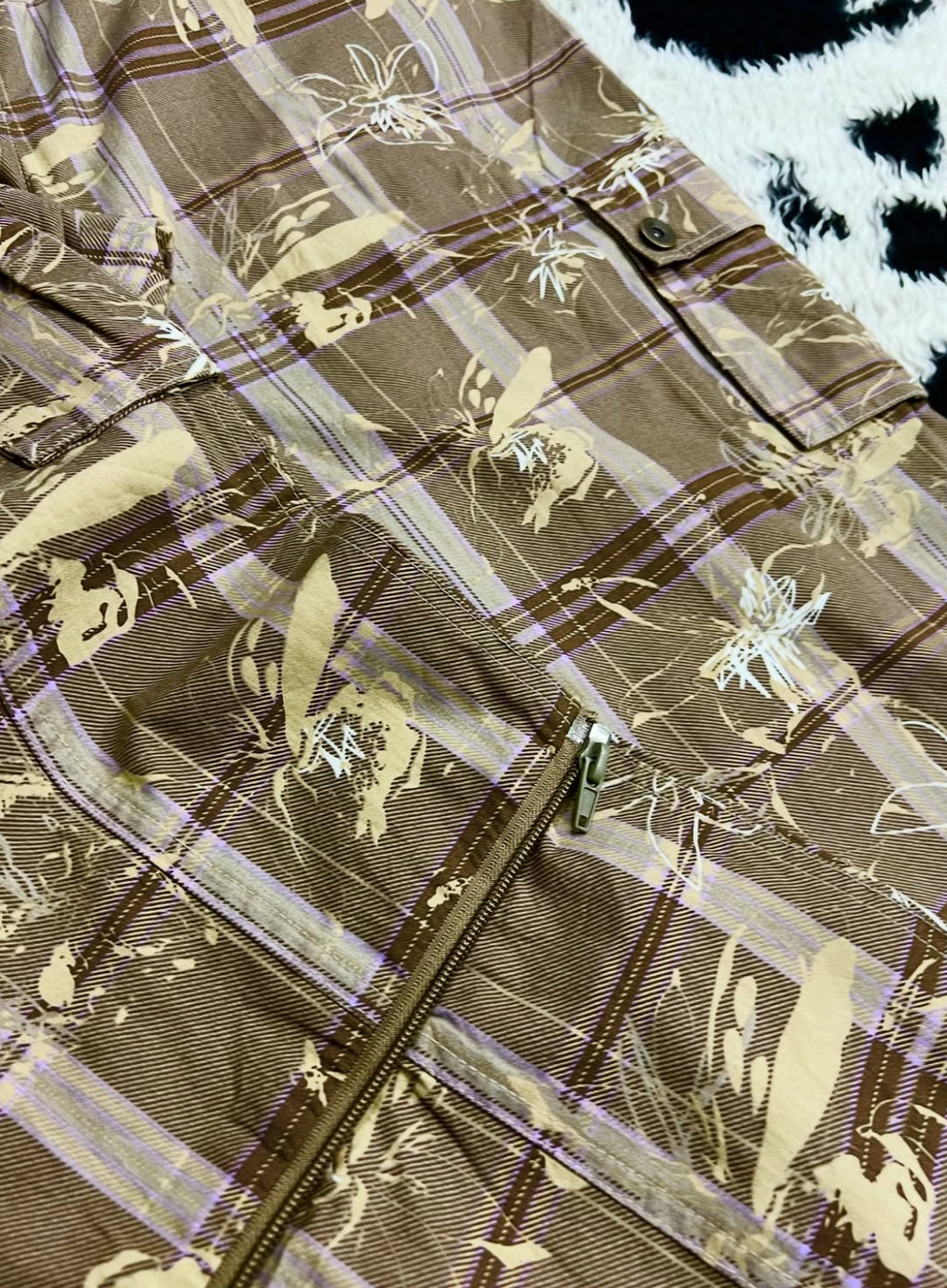 Chikiwa Floral Pants Convertible to Shorts (Waist 32)