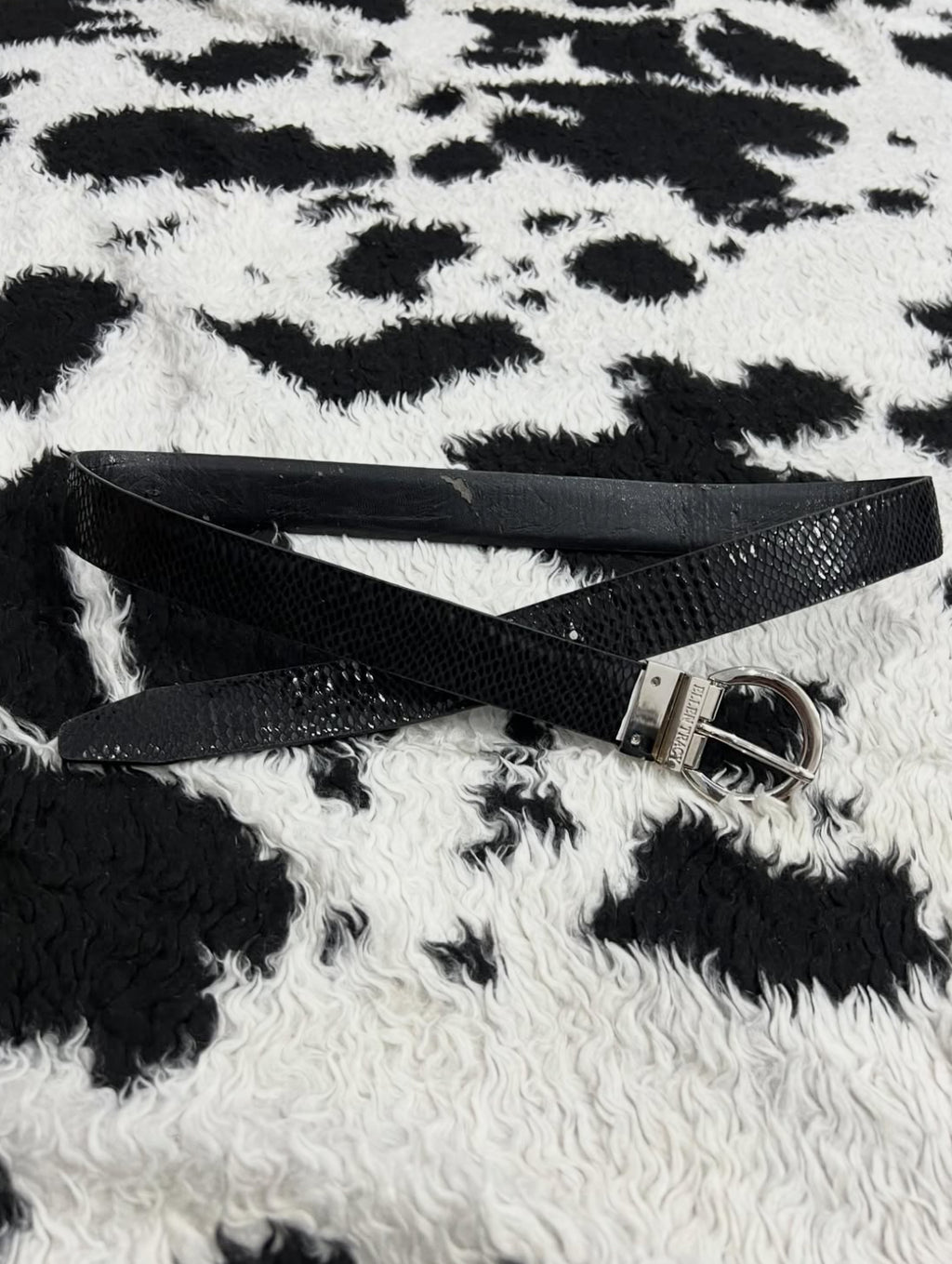 Ellen Tracy Black Scaled Belt