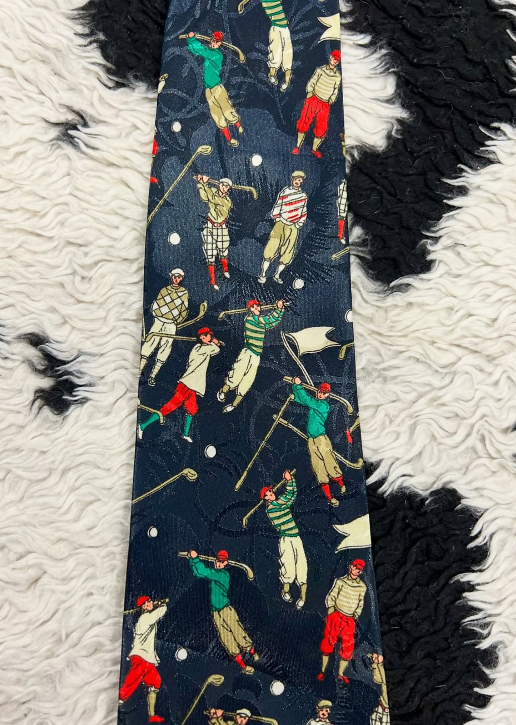 Golfing Graphic Tie
