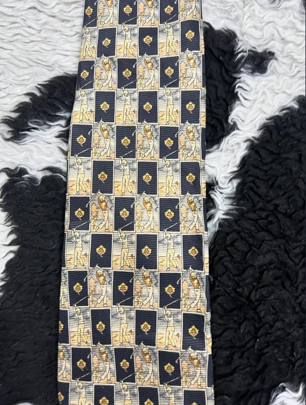 Golfing Tie