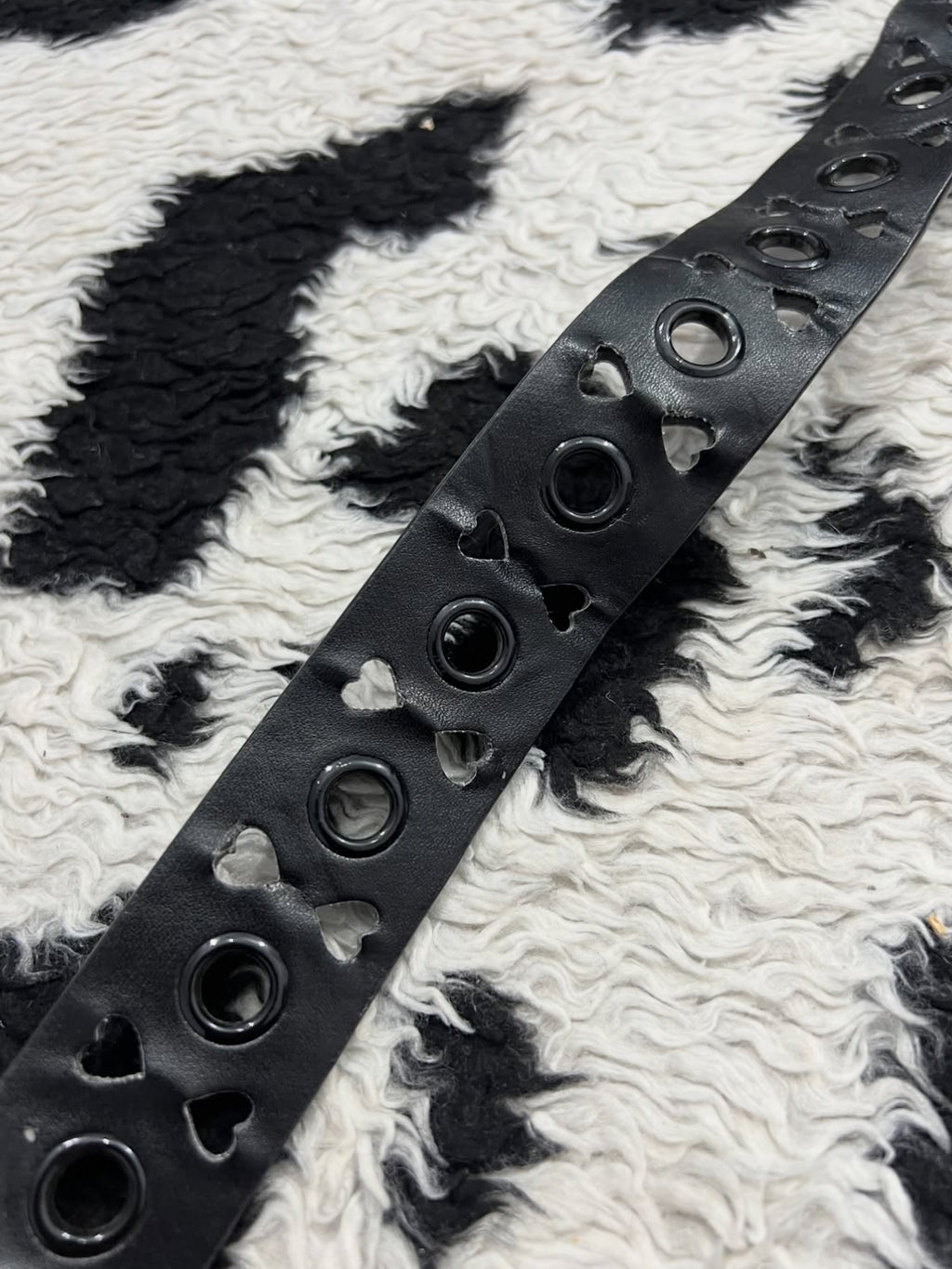 Black Hearts Holed Belt