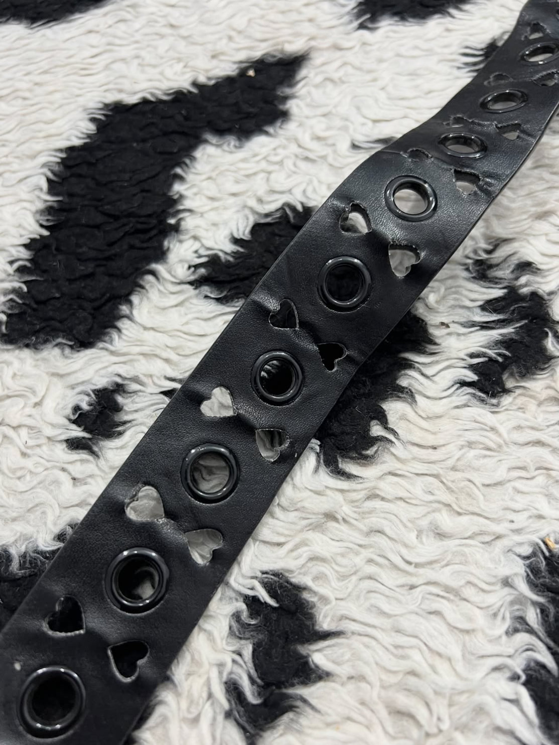 Black Hearts Holed Belt