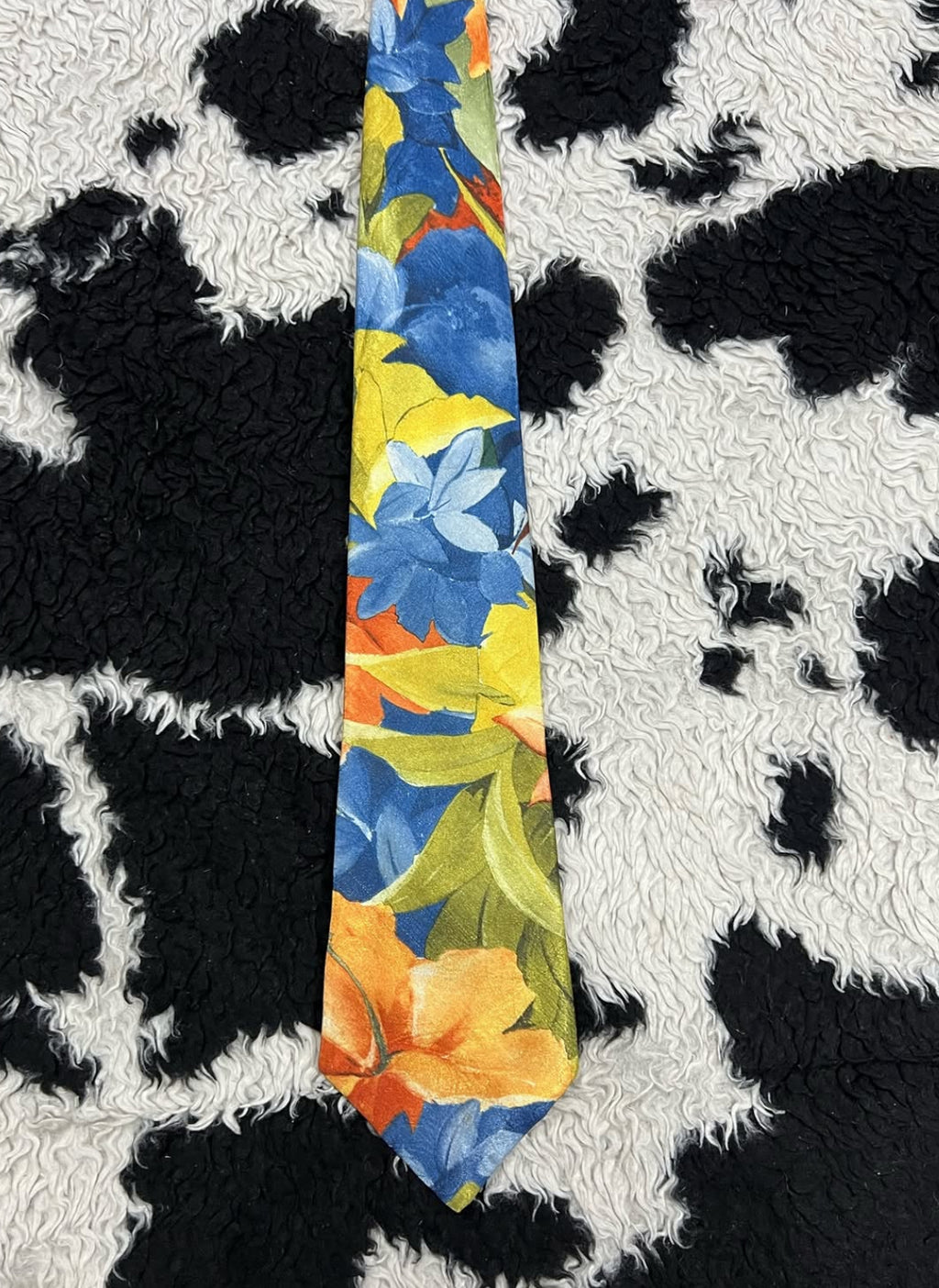 Jonelle Floral Tie