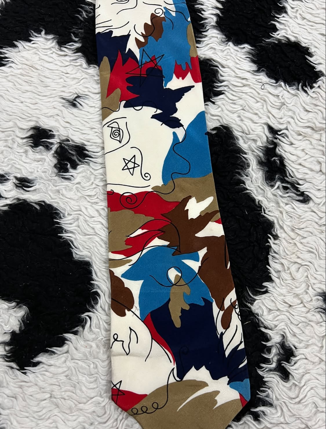 Abstract Star Faces Art Tie