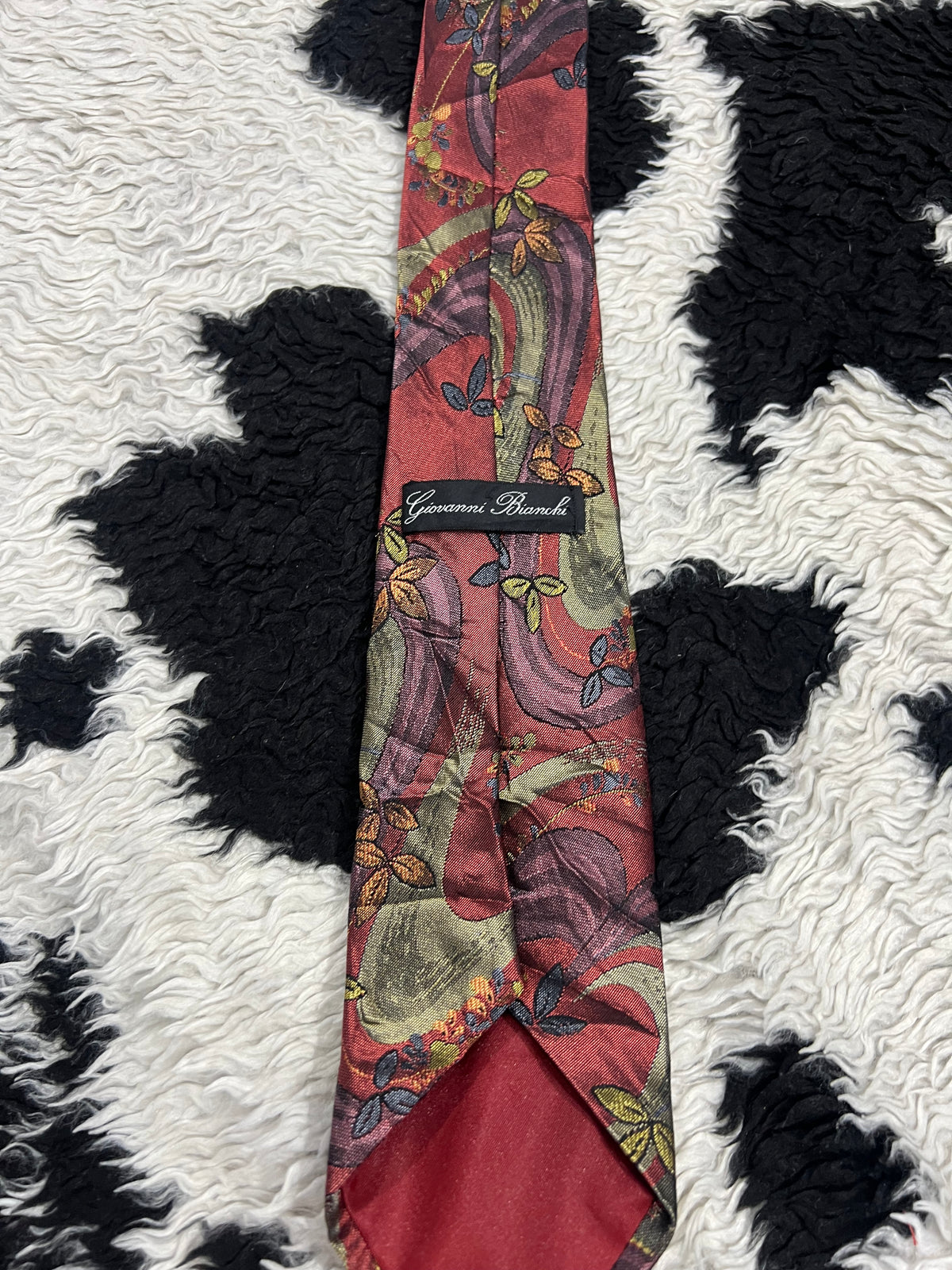 Giovanni Fully Embroidered Red Tie