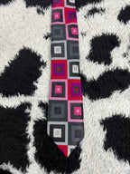 Van Buck Geometric Tie