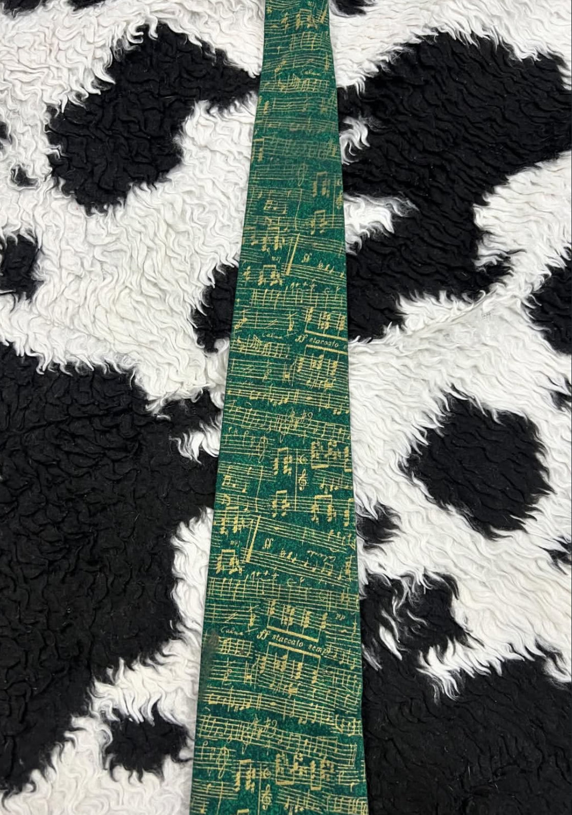 Green Musical Sheet Tie