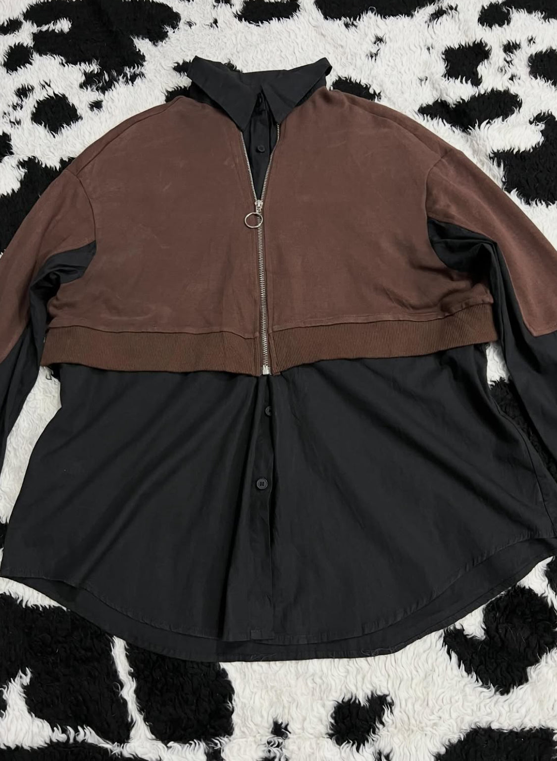 Two-Tone Jacket-Attached Black Buttonup