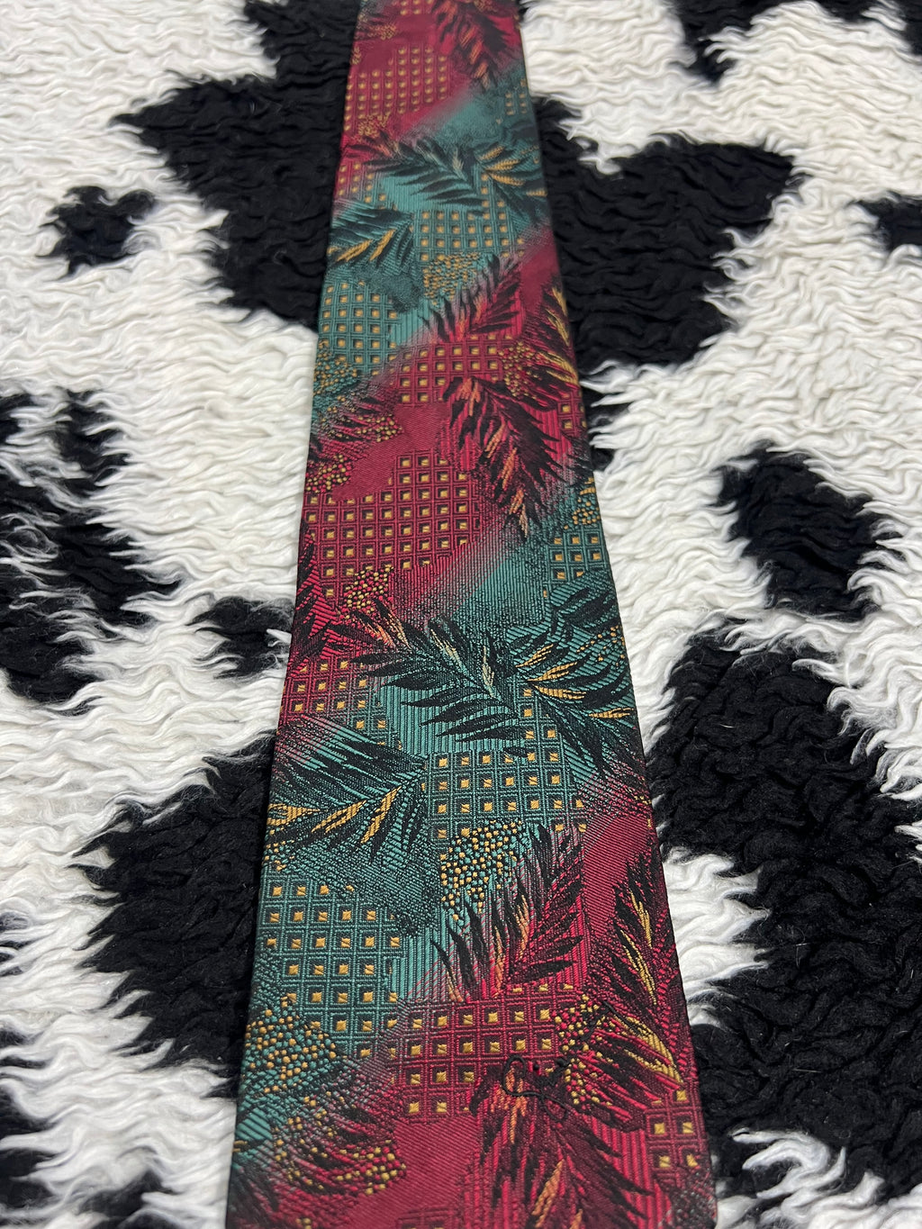 GIVENCHY Red & Green Leaves Embroidered Tie