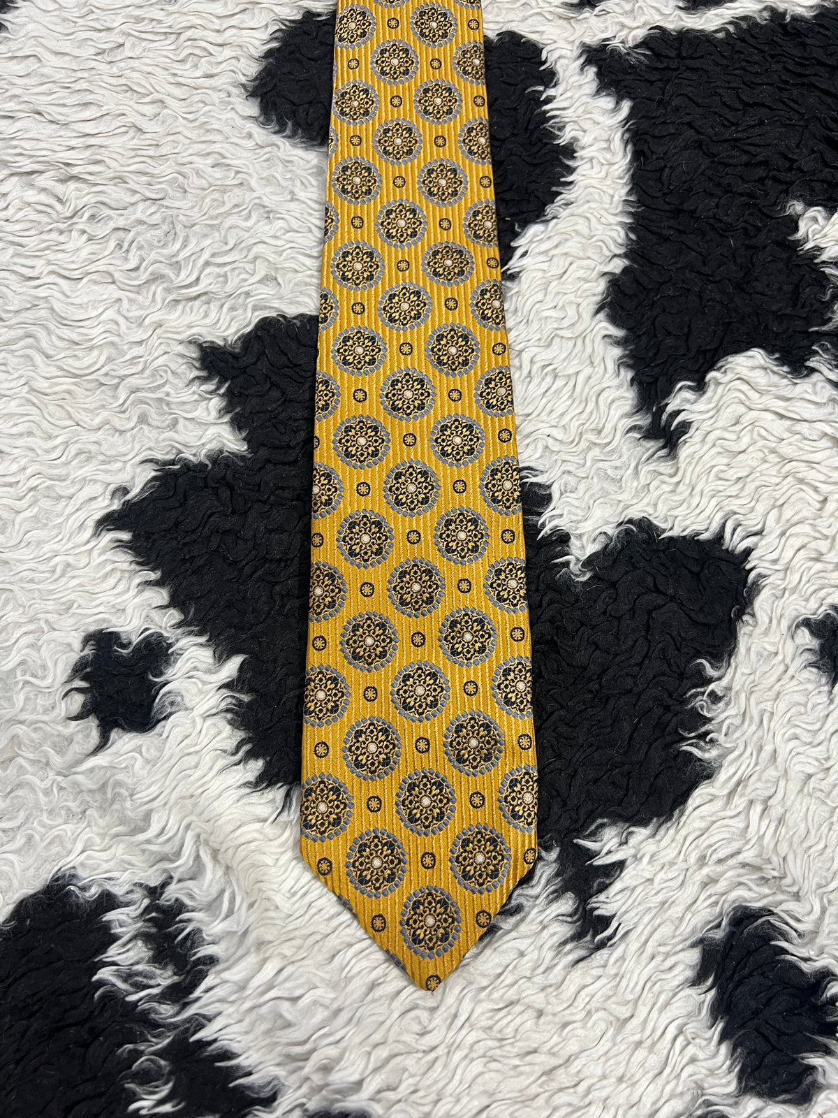 Superba Mustard Embroidered Tie