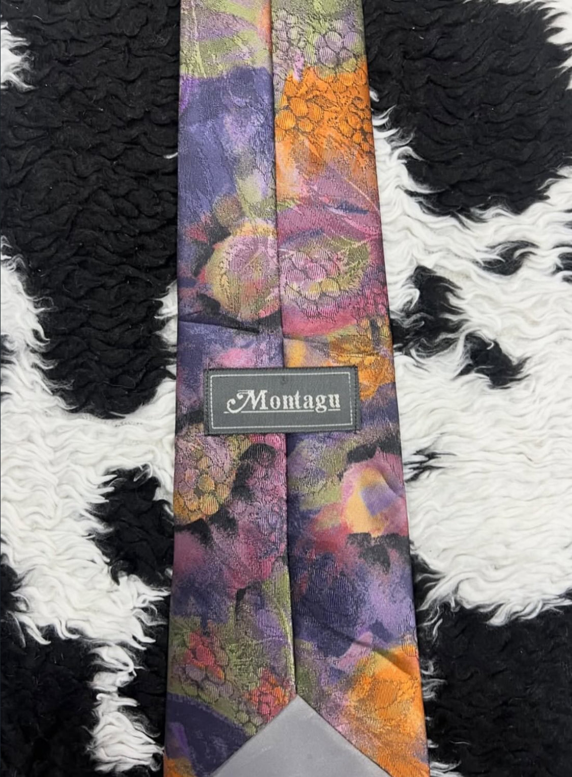 Montagu Purple Grapes Embroidered Tie