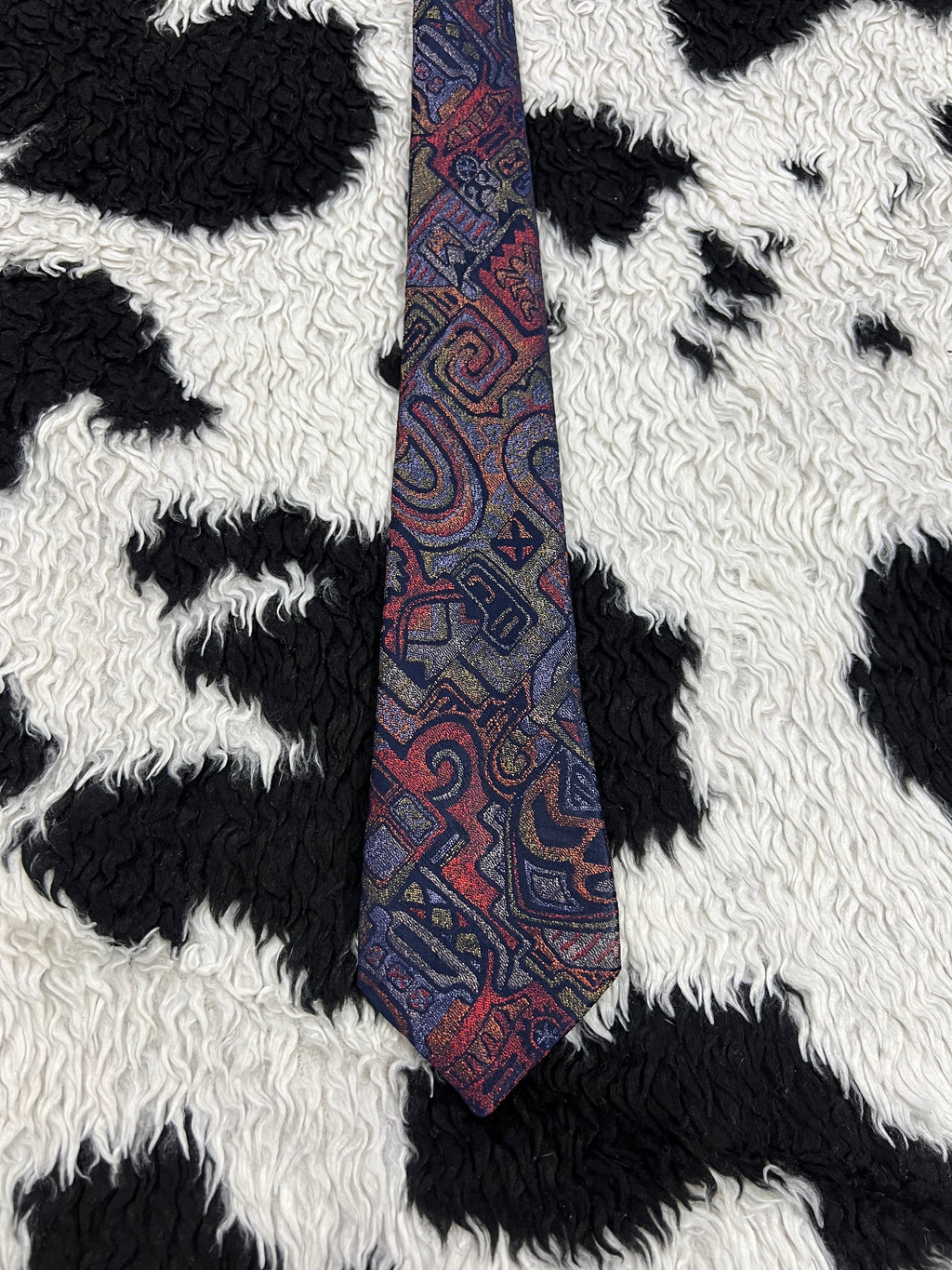 Abstract Patterned Embroidered Narrow Tie