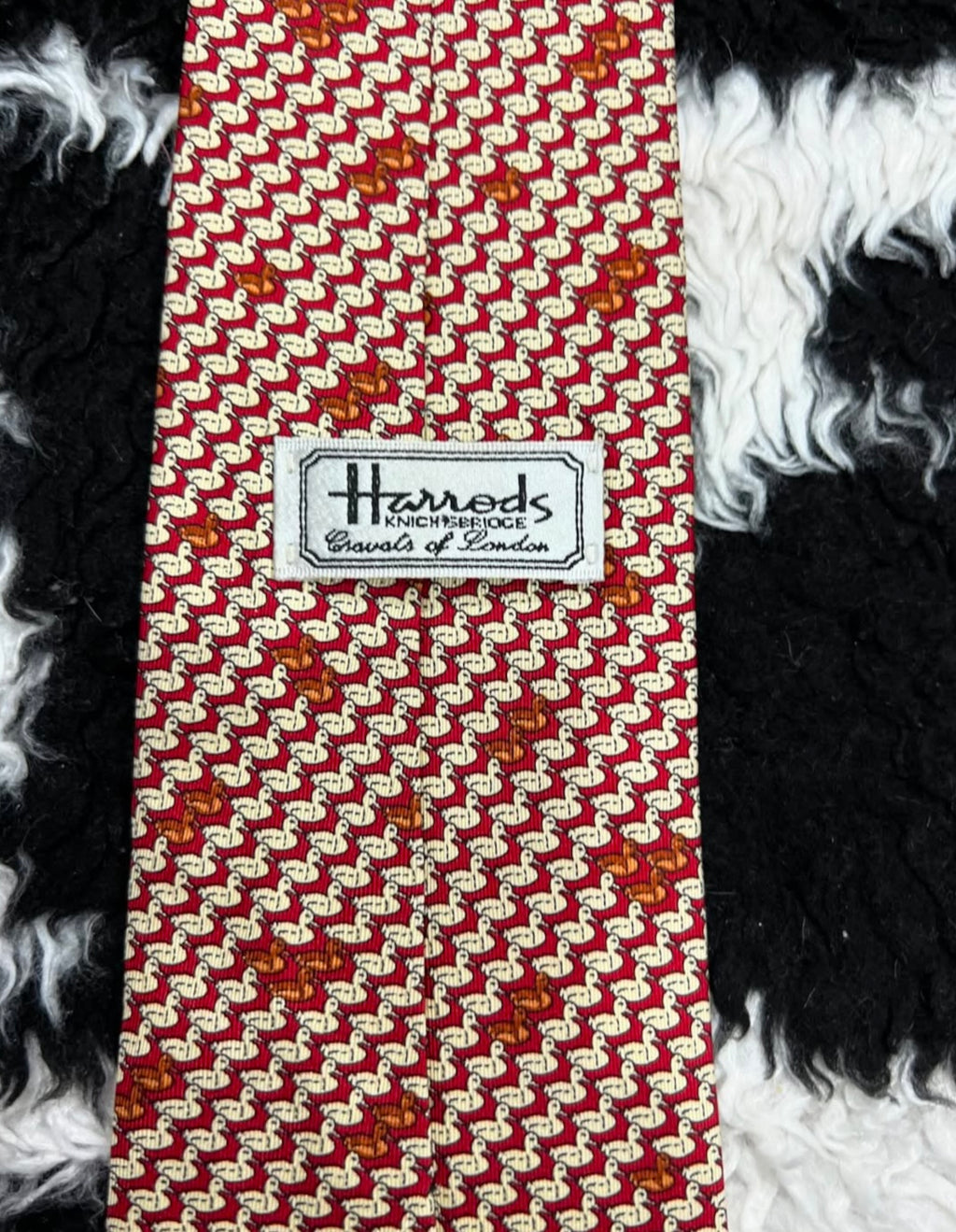 Ducks Tie