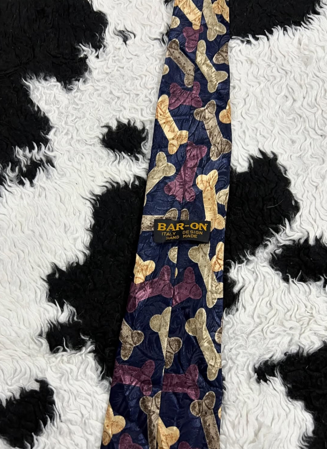 Bones Tie