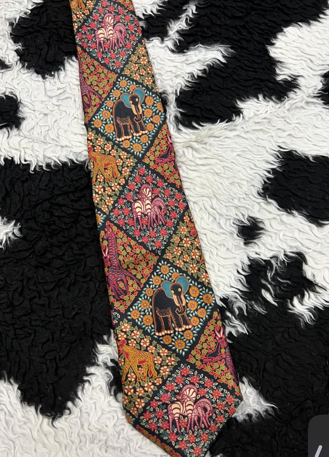 Pierre Balmain Elephants Tie