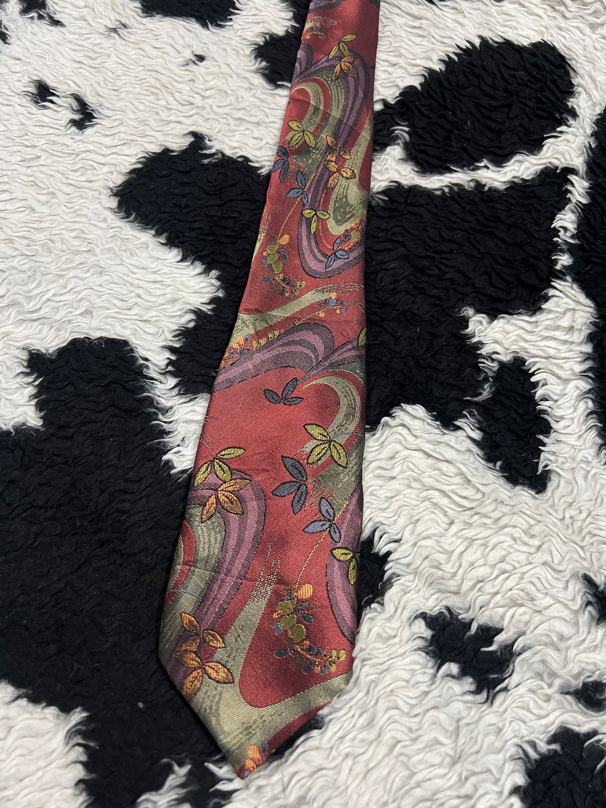 Giovanni Fully Embroidered Red Tie