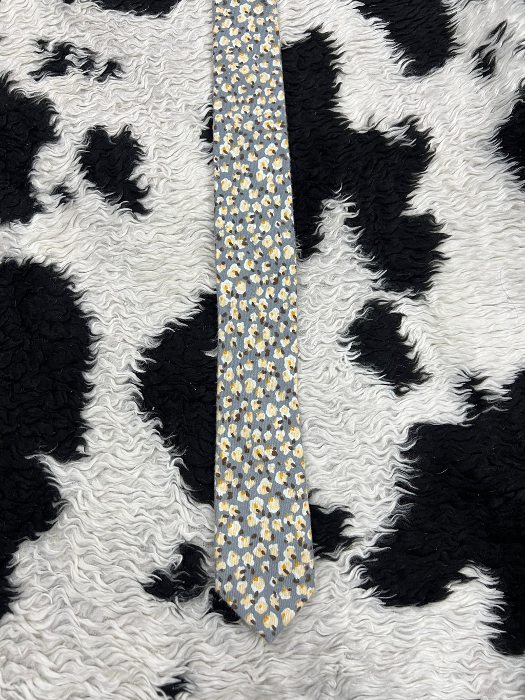 Penguin Grey Floral Narrow Tie