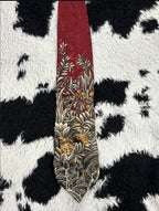 Hemley Lionesses in the Bushes Tie