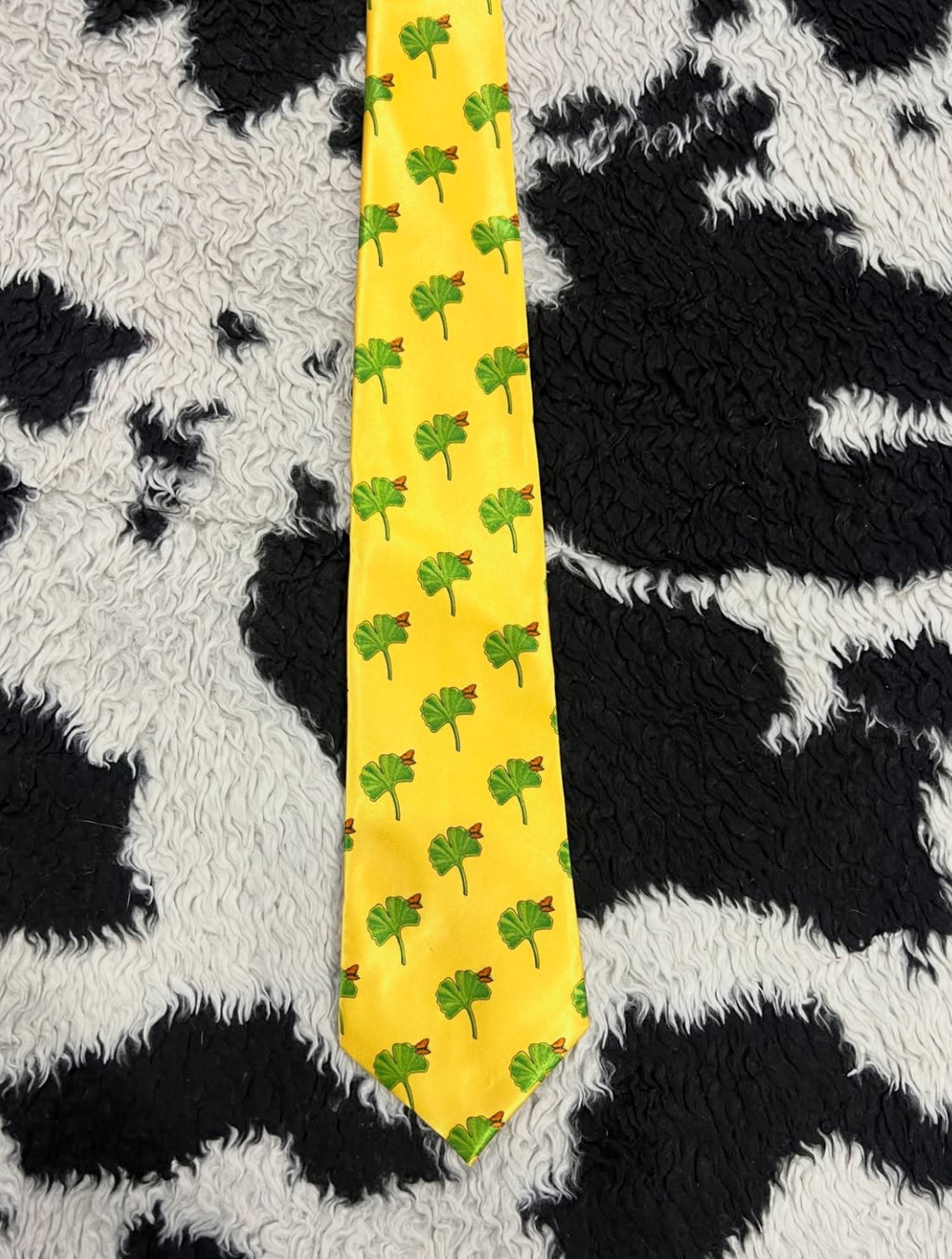 Butterfly on Leaf Tie