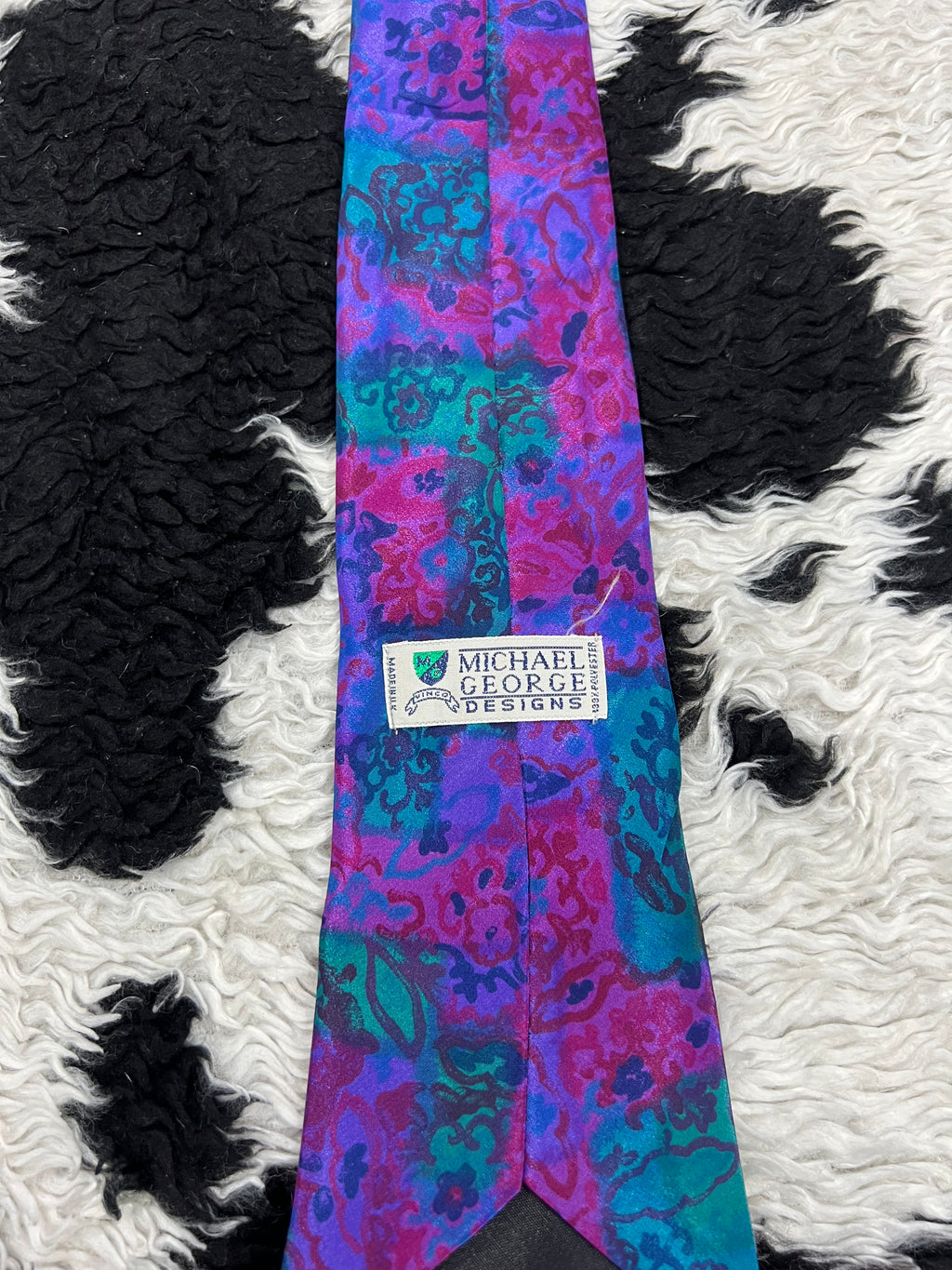 Micheal George Vibrant Tie