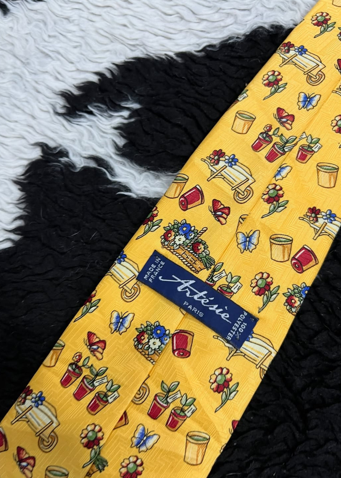 Gardening Tie