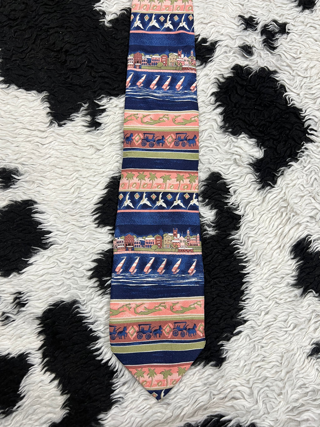Bermuda Scenery Tie