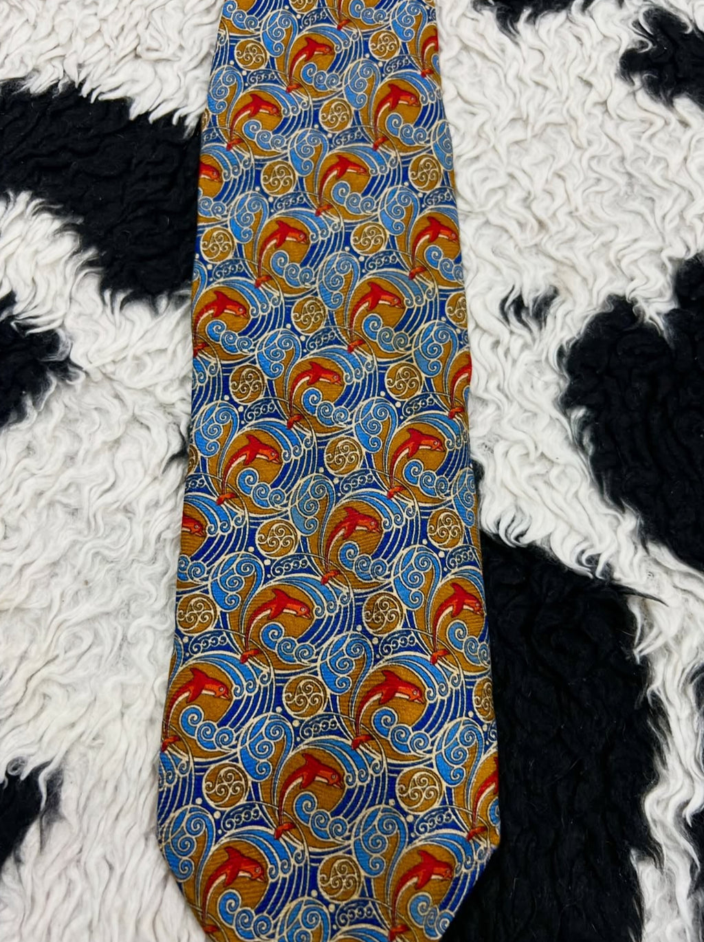 Dolphins & Waves Tie