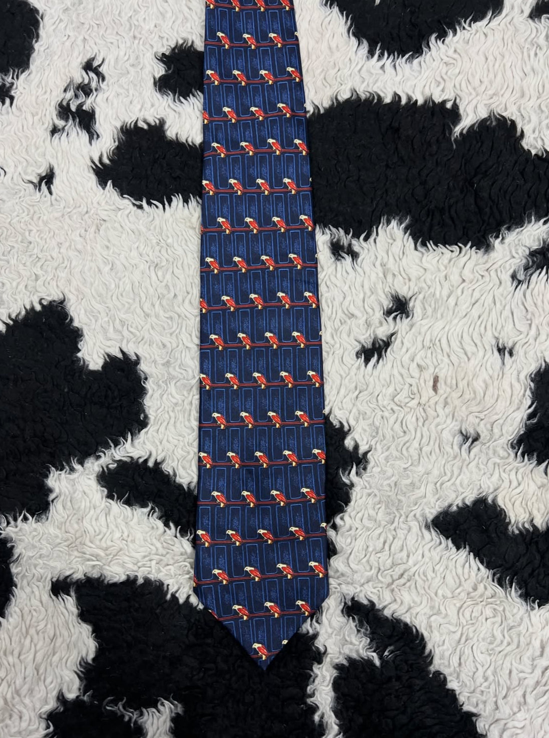 Parrots Tie