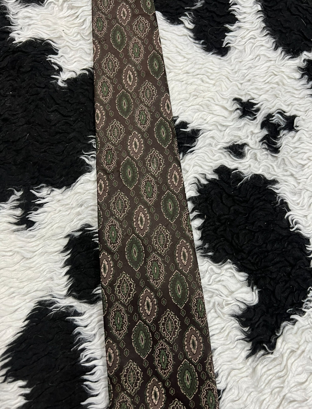 High Grade Narrow Brown Embroidered Tie