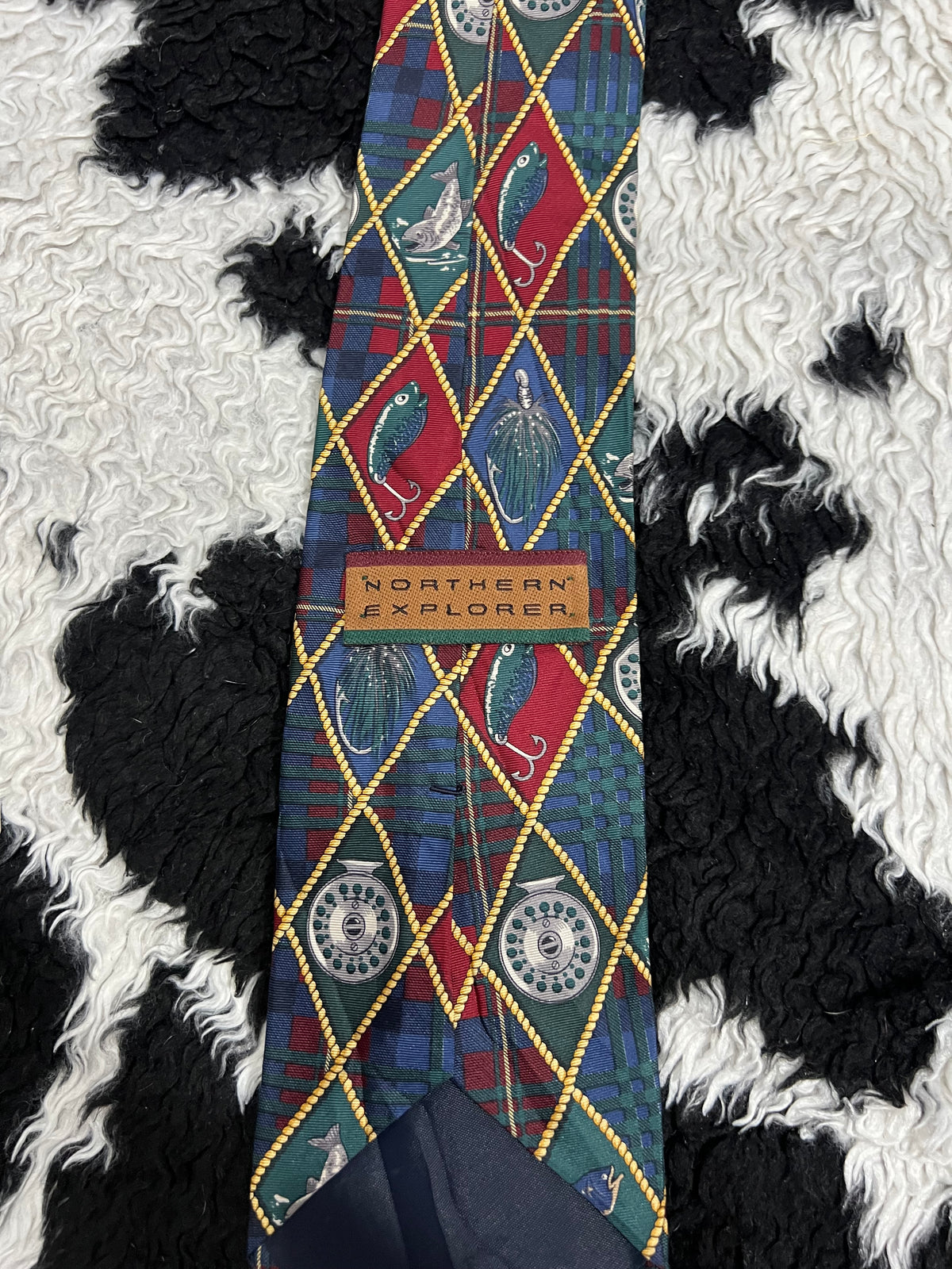 Northern Explorer Fishing Tie