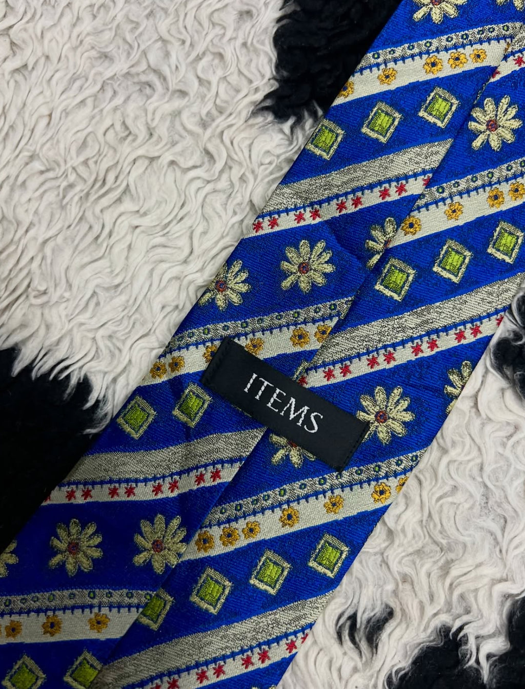 Vibrant Blue Floral Embroidered Tie
