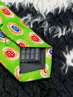 Buttons Tie
