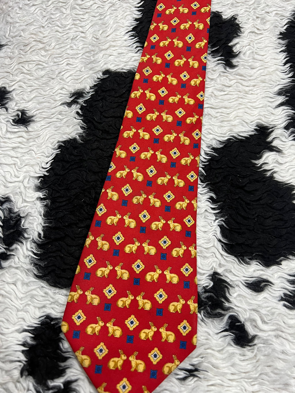 Bunnies Tie