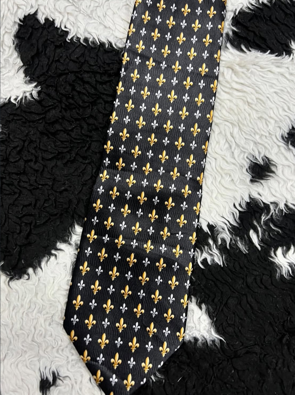Black Fleur-de-Lis Tie