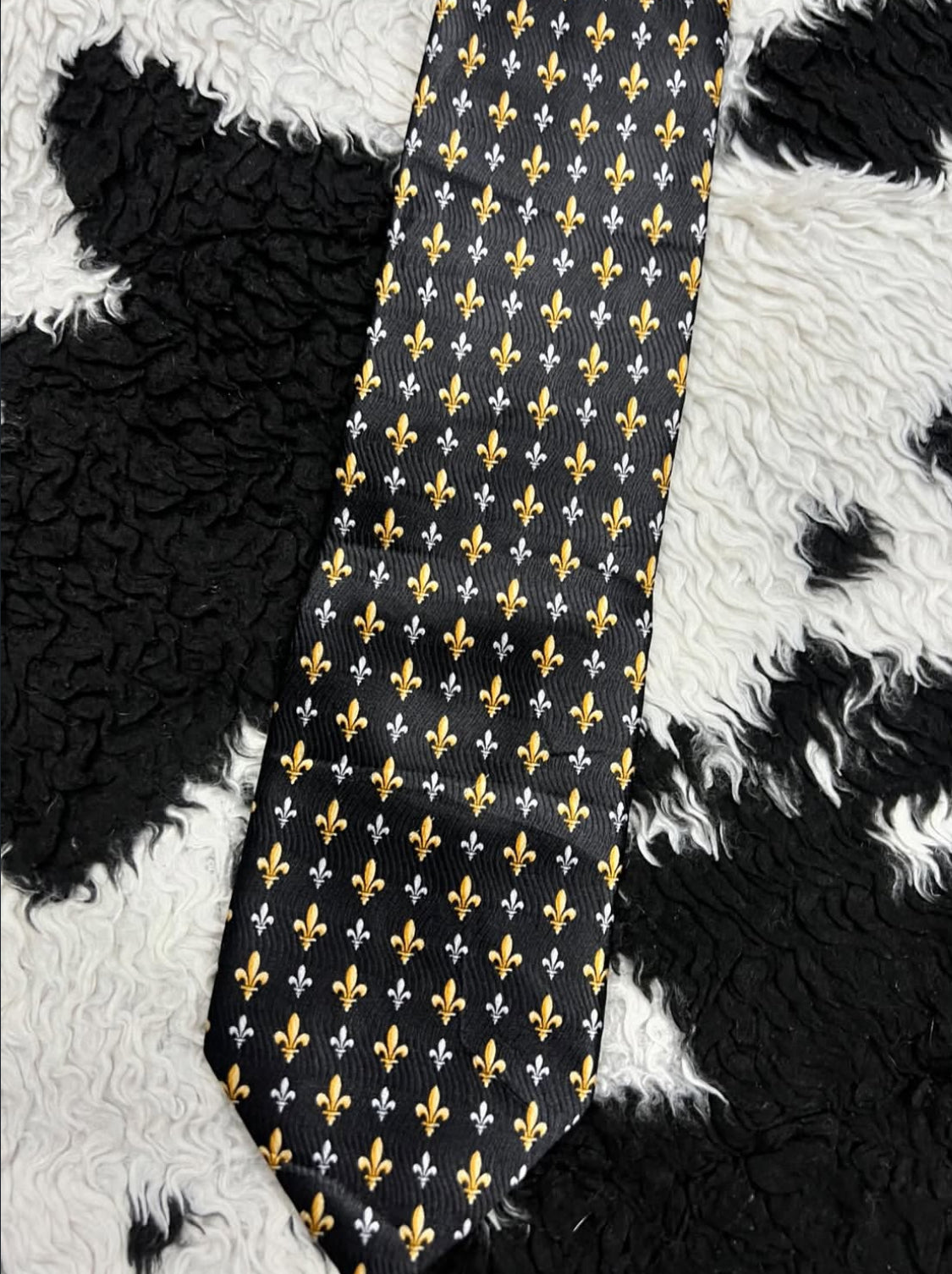 Black Fleur-de-Lis Tie