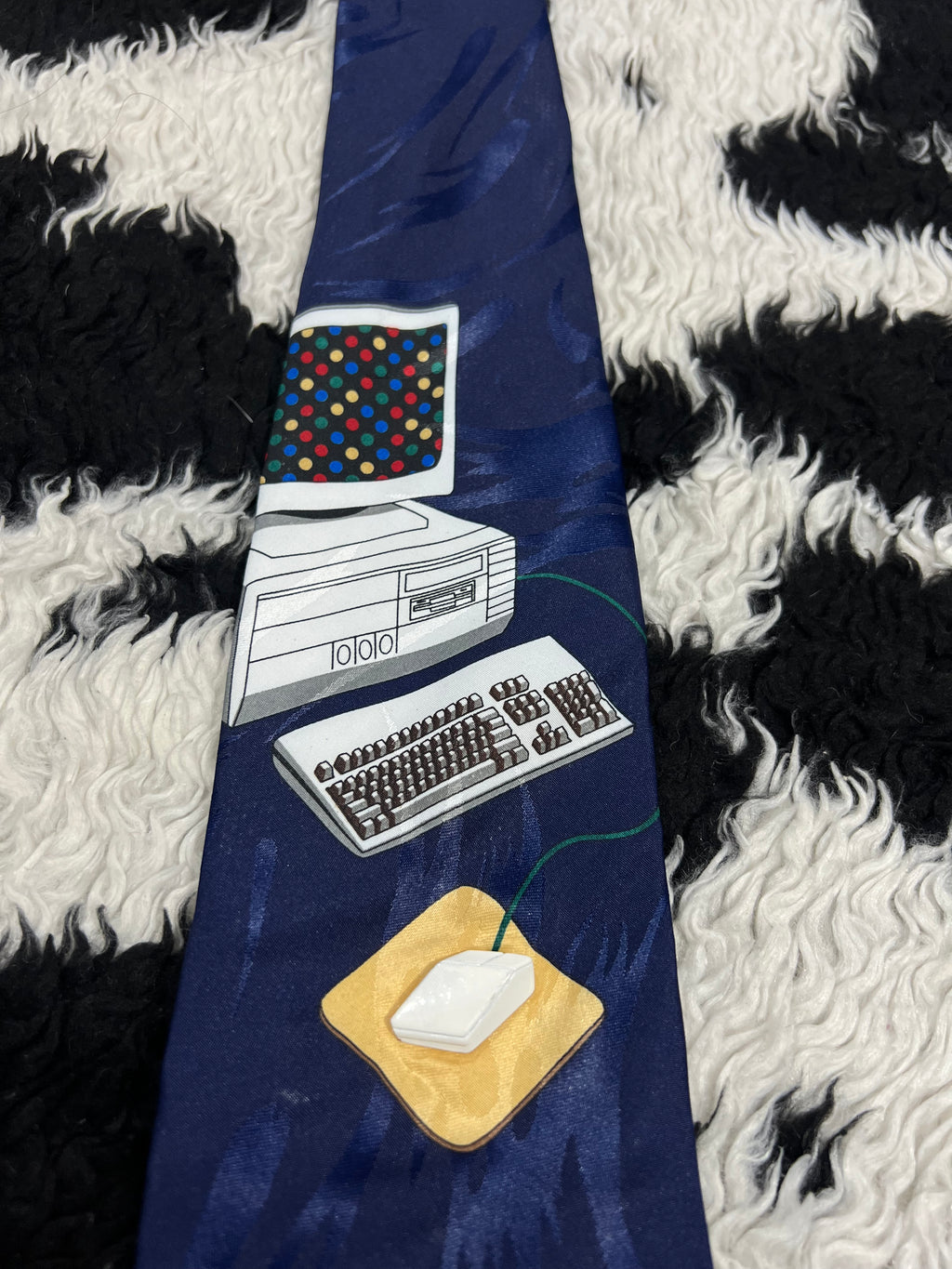 Vicky Davis 3D Mouse Button "Mouse Trap" Computer Tie