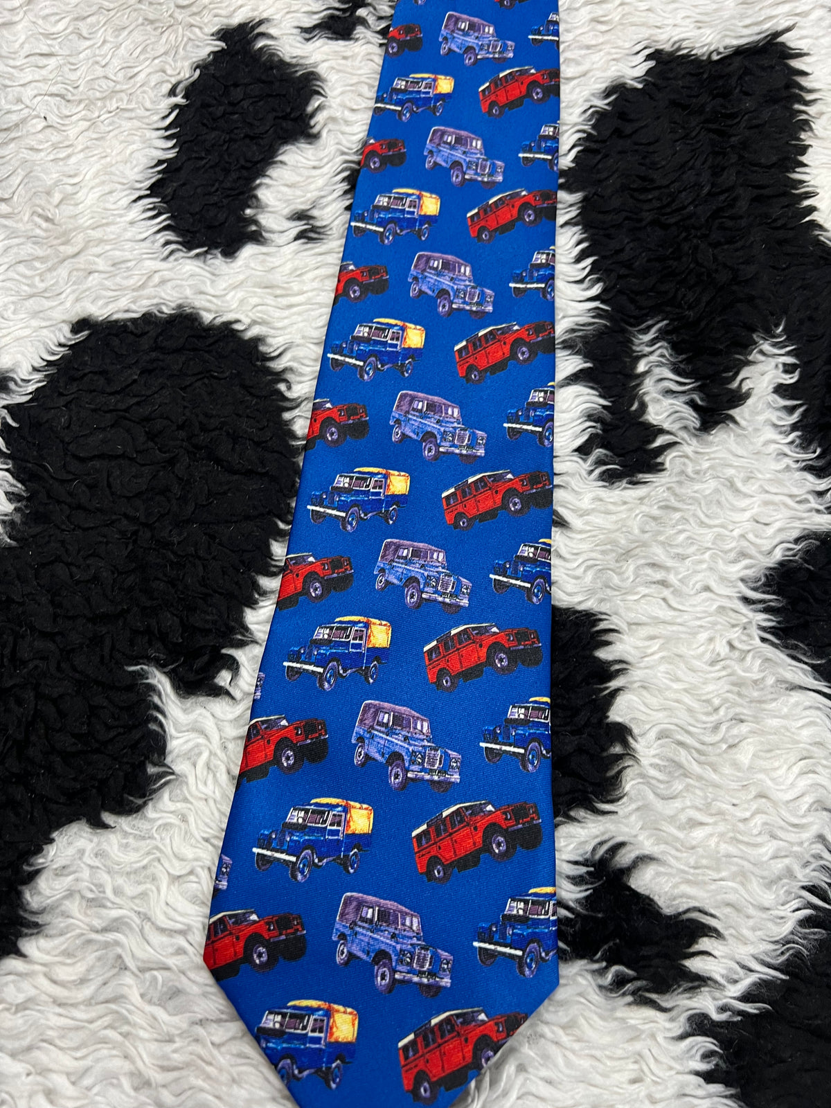 Jeeps Graphic Tie