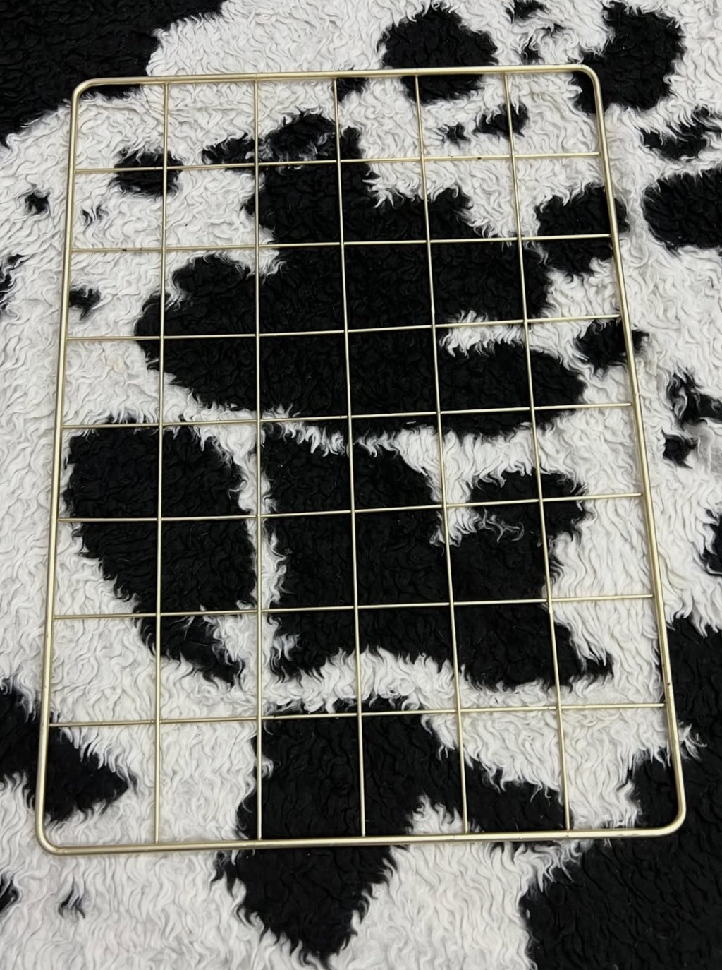 Golden Metal Grid