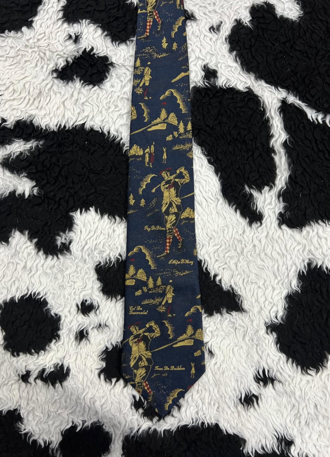 Golfing Tie